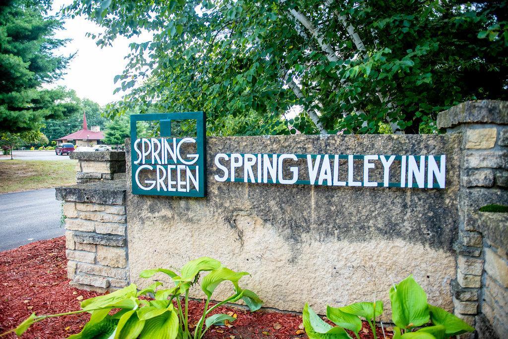 Spring Valley Inn Spring Green Extérieur photo